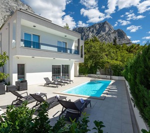 Accommodation Bast 