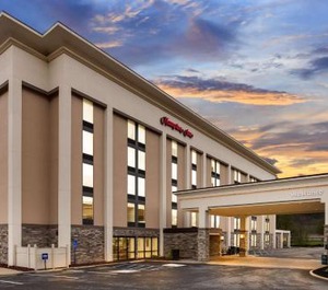 Hampton Inn 
