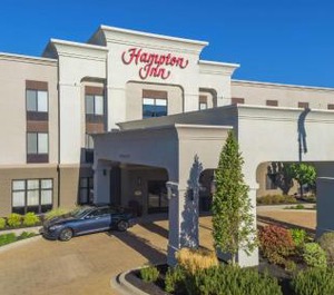 Hampton Inn Point 