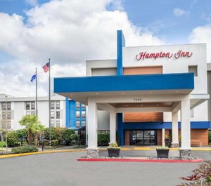 Hampton Inn 