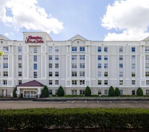 Hampton Inn Suites 