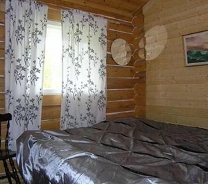 Niittymökki 
