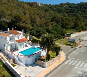 Holiday Alaior Persons Bedrooms 
