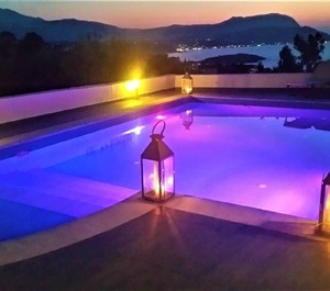 Ferienhaus Gavalochori Für Personen 