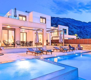 Ferienhaus Kourna Für Personen 