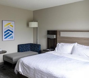 Holiday Inn Express Hotel Brockville Ihg 