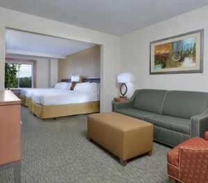 Holiday Inn Express Hotel Point South Ihg 