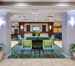 Holiday Inn Express Washington Springfield Ihg Hotel 