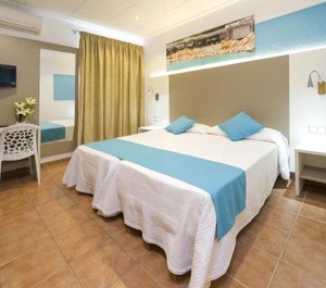 Hostal Adelino 