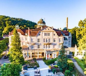 Hotel Badehof 