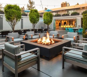 Hotel Lucent 