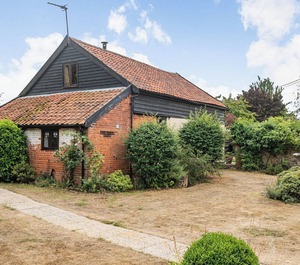 Accommodation Yaxley Eye 