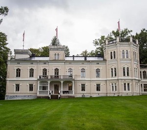 Kartanohotelli Karhulan Hovi 
