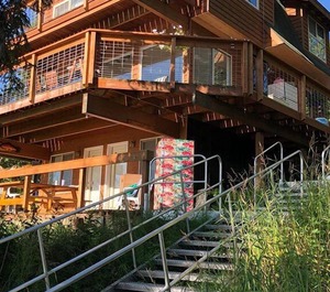 Kenai Riverfront Chalet The Peninsula 