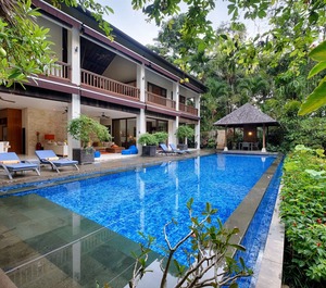 Ubud Valley Atmosphere 