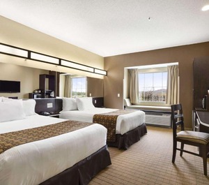 Microtel Inn 