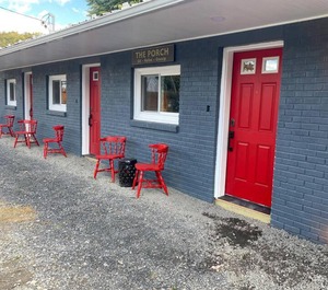 Murphys Law Inn 