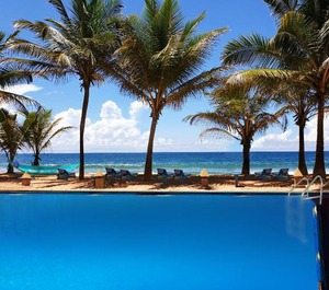 Beach Hotel 