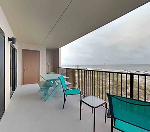 Ocean Breeze West 