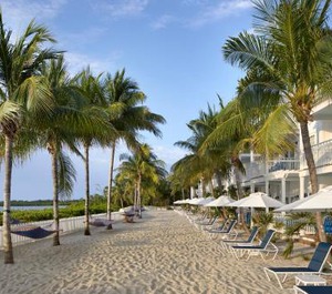Parrot Hotel Villas 