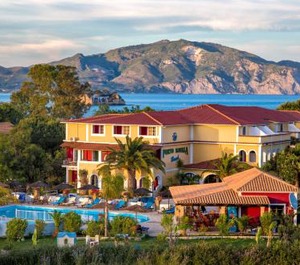 Porto Koukla Beach Hotel 