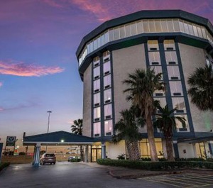 Quality Inn 