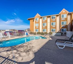 Quality Inn Suites El Paso 
