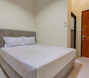 Reddoorz Tirtonadi 