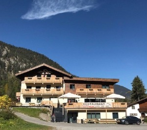 Relax Of The Slopes Mountains 