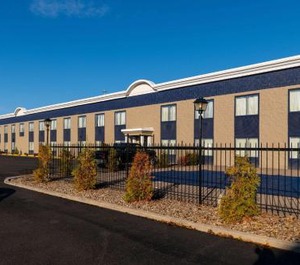Huntington Mall Inn 