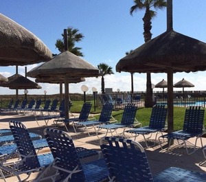Royale Beach Tennis Resort 