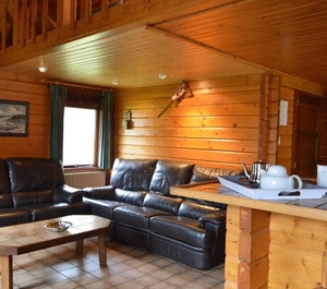 Chalet Ovifat Ski Lift 