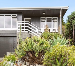 Waikanae Beach Bach 
