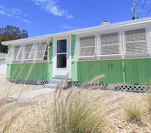Seaspray Beach Cottage B 