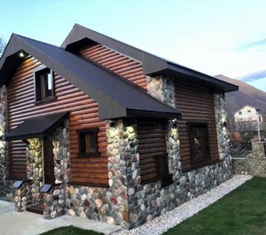 Stone Lodge 