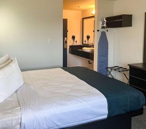 Americas Value Inn Delano 