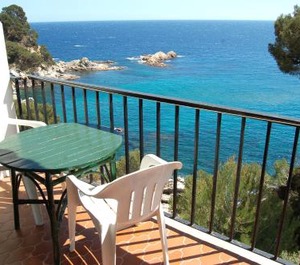 À La Mer Cala Llevado 