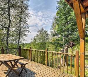 Creek Retreat Quaint Fire Pit 
