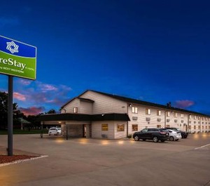 Surestay Hotel 