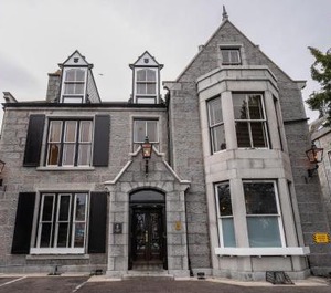 The Dutch Mill Hotel 