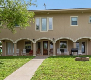 The Villa At Arroyo City 