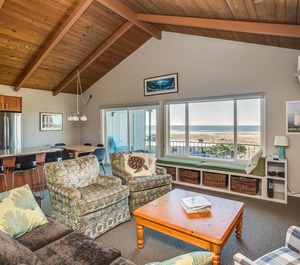 Pacific Terrace 
