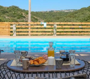 Villa Eleonas Swimming 