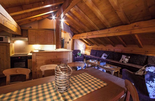 Tignes Condo | À deux pas des pistes ! T4 avec sauna privé