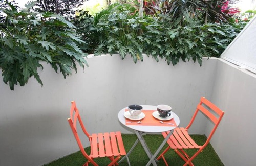 L'Ermitage-les-Bains Apartment | à deux pas du lagon bel appartement quartier très vivant à l'hermitage