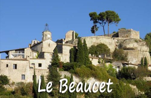 Blauvac Apartment | À l'ombre du mûrier