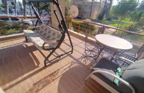 Camlık Mahallesi Apartment | ÇAM AĞAÇLARININ İÇİNDE DENİZ MANZARALI VİLLA