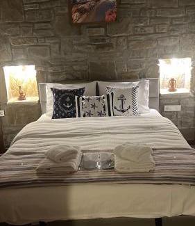 Kilitbahir Koyu House | Çeşmeli Konak