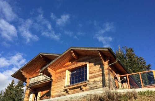 Alpe des Chaux Apartment | Élégant chalet Haute-crête, ski in ski out, 9 personnes, vues imprenables