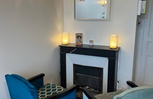 Quartier de la Maison-Blanche Apartment | "élégant Studio de Caractère à 75013 : Vivez L'expérience de Charme !